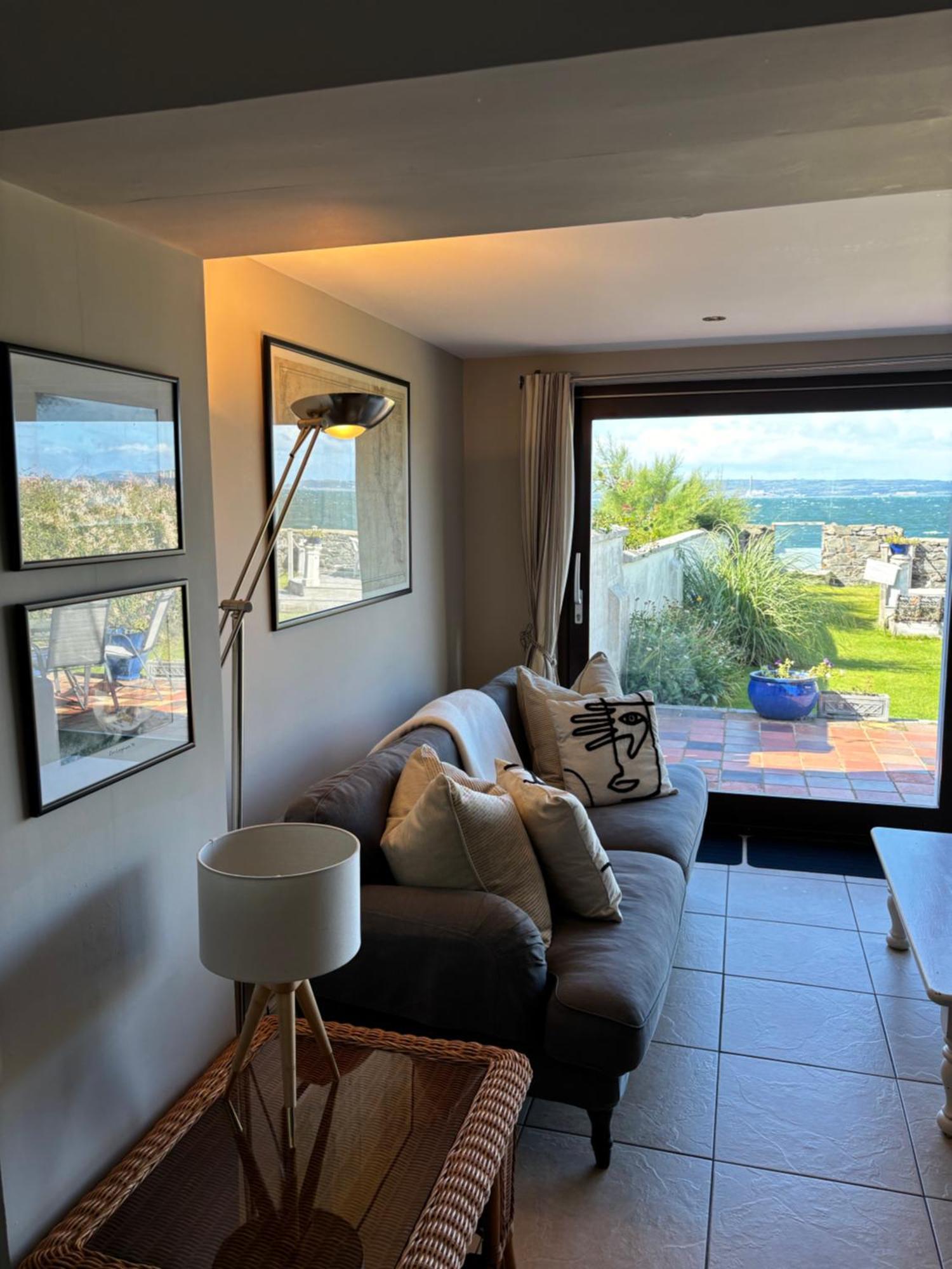 Splash Cottage Beach House With Sea Lapping Garden Bangor  Exterior foto