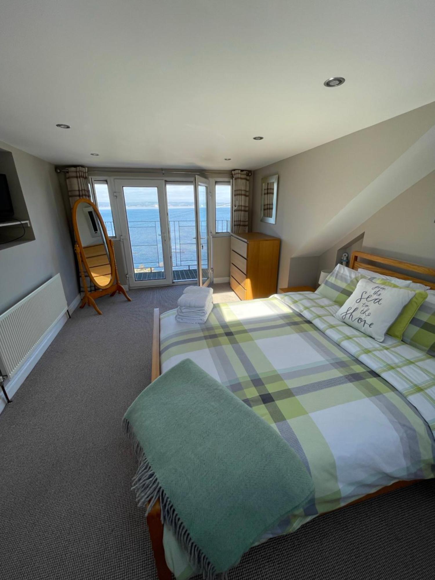 Splash Cottage Beach House With Sea Lapping Garden Bangor  Exterior foto
